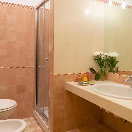 A Casa Di Tiziana - Oda ve Kahvaltı 4*