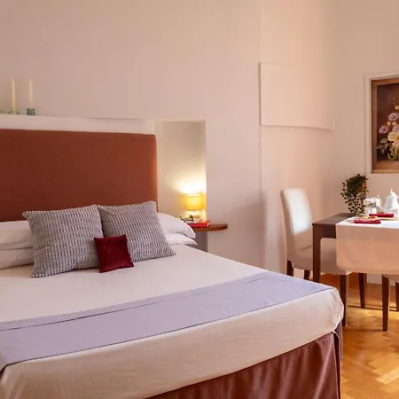 A Casa Di Tiziana - فندق مبيت وإفطار